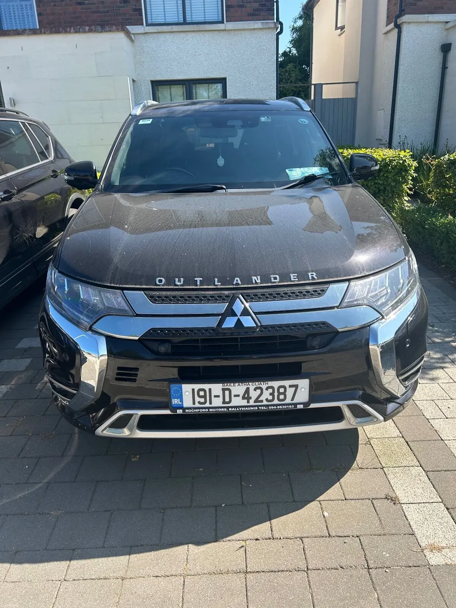 Mitsubishi Outlander 2019 - Image 1