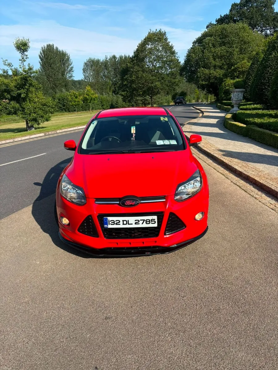 Ford Focus 2013 - Image 1