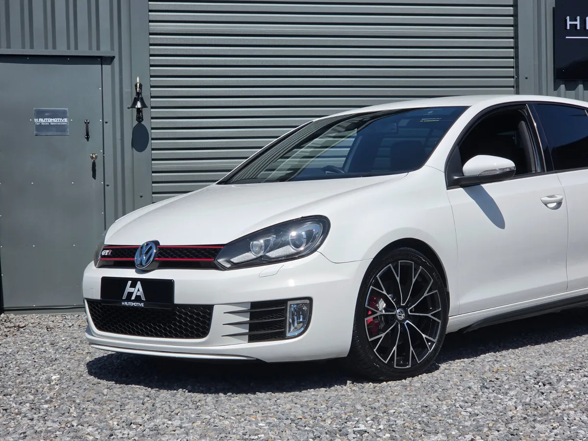 2013 VW GOLF GTI MK6 DSG LOW KMS - Image 2