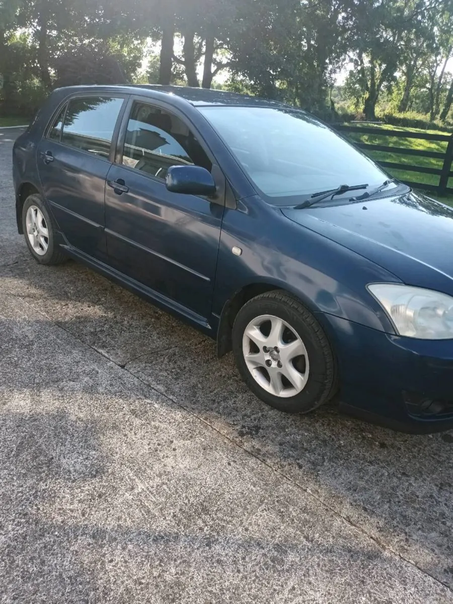 Toyota Corolla petrol - Image 2