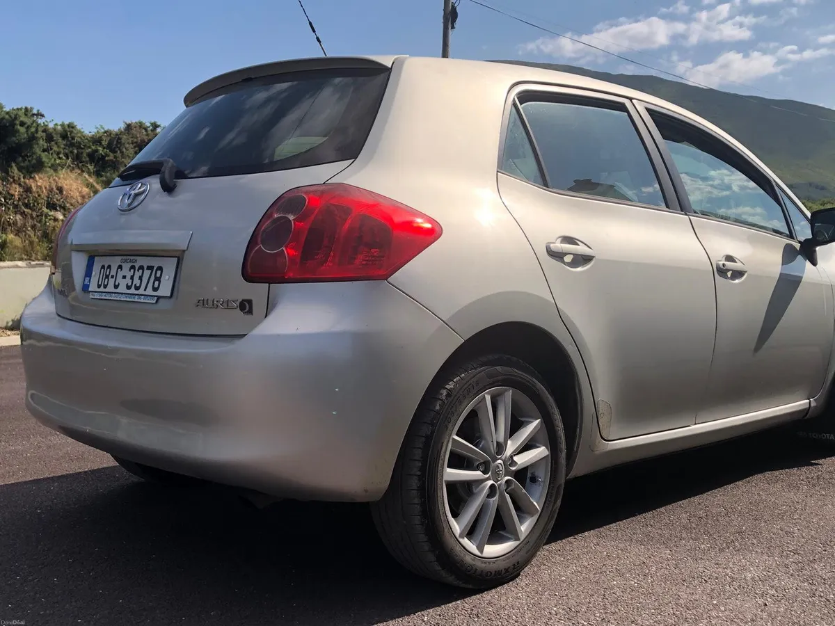 Toyota Auris 2008 1.4 petrol - Image 4