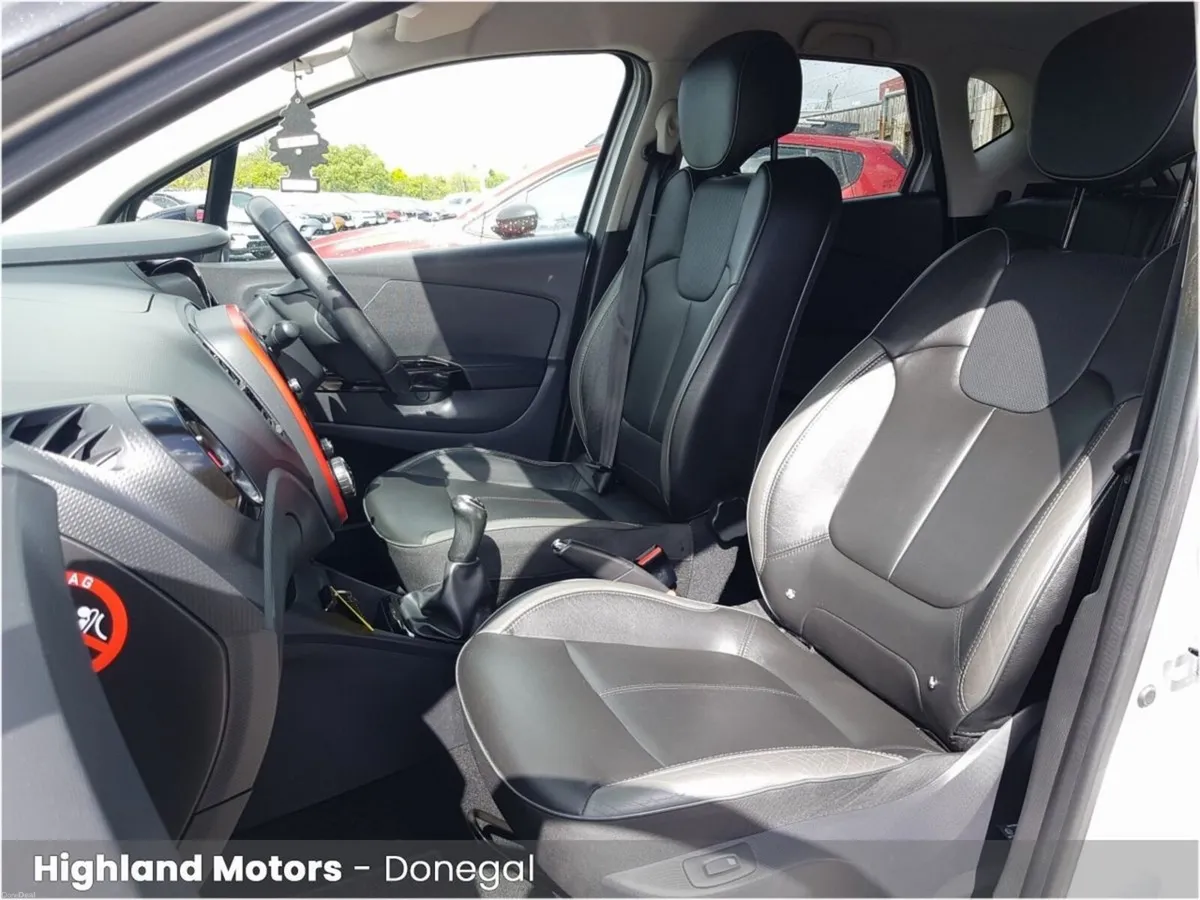 Renault Captur dCi 90 SIGNATURE X NAV - Image 5