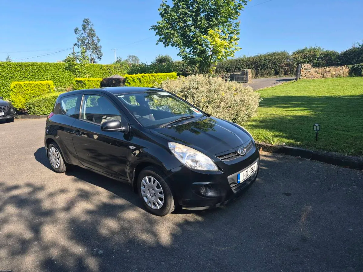Hyundai i20 - Image 2