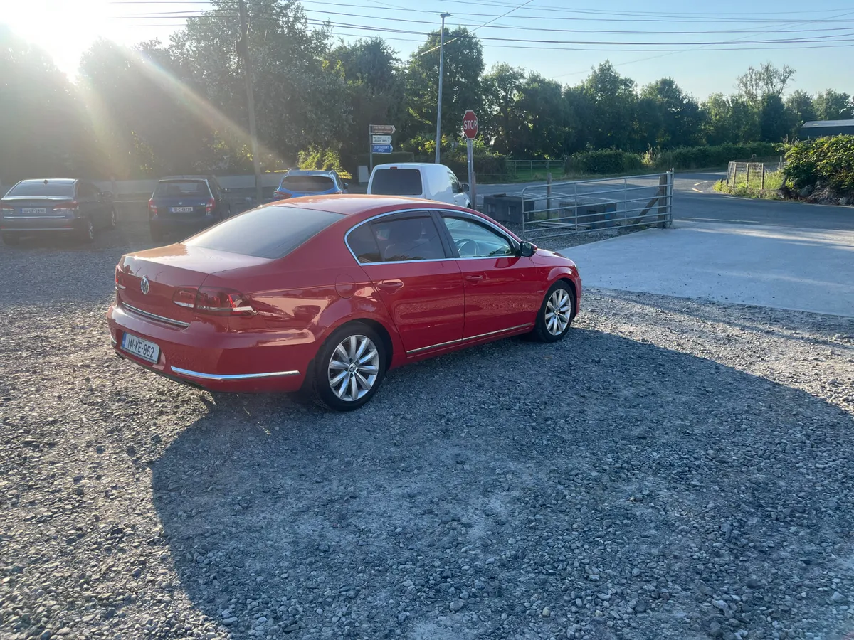 2014 Volkswagen Passat TDI  Highline - Image 2