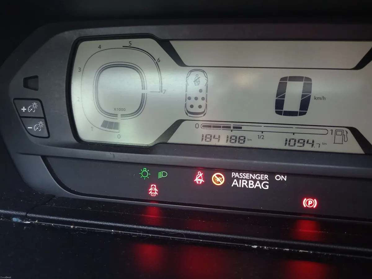 Citroen C4 2014 - Image 2