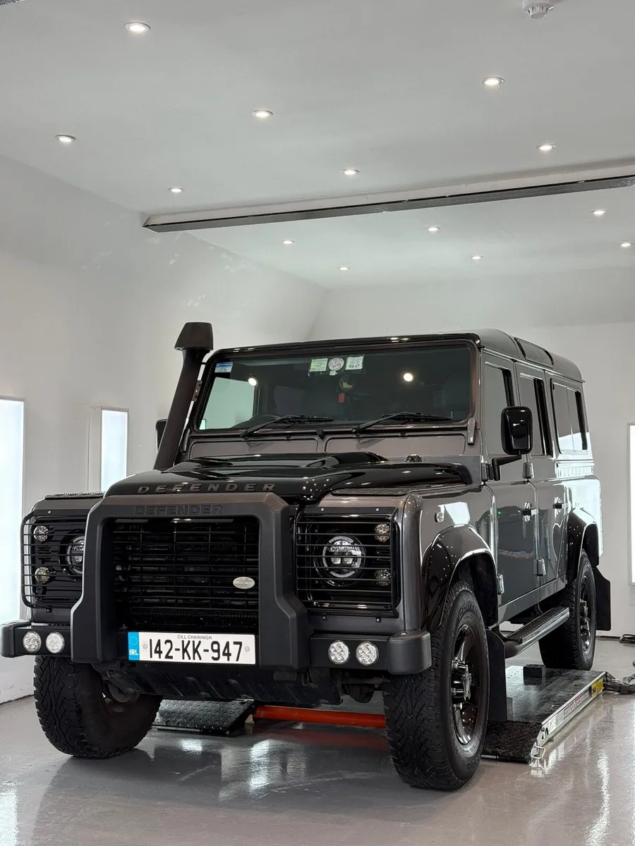 Land Rover Defender 110 Urban - Image 1
