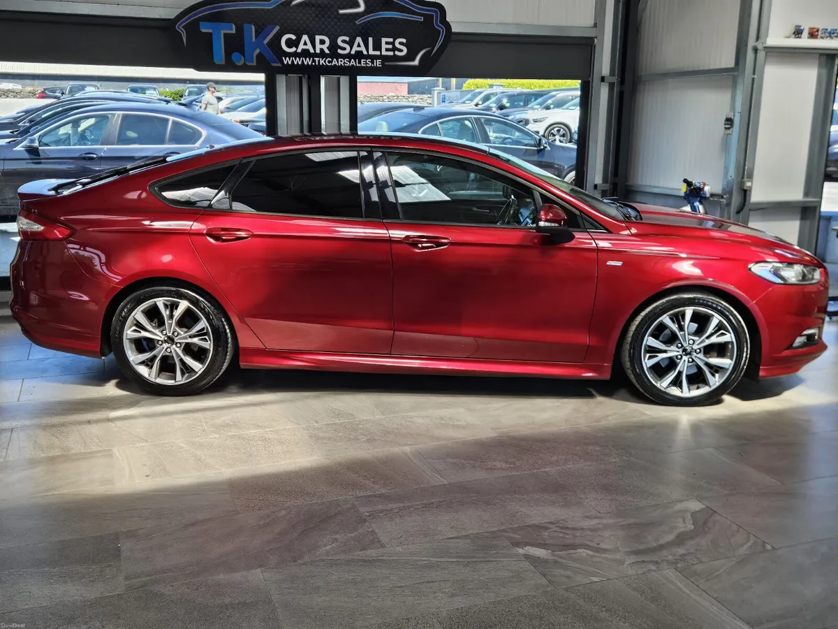 17 FORD MONDEO ST-LINE **LOW MILEAGE** - Image 3
