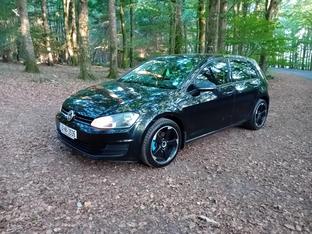 131 VW  GOLF  1.6 TDI SE 105 BHP  €4,850 BUYS - Image 1