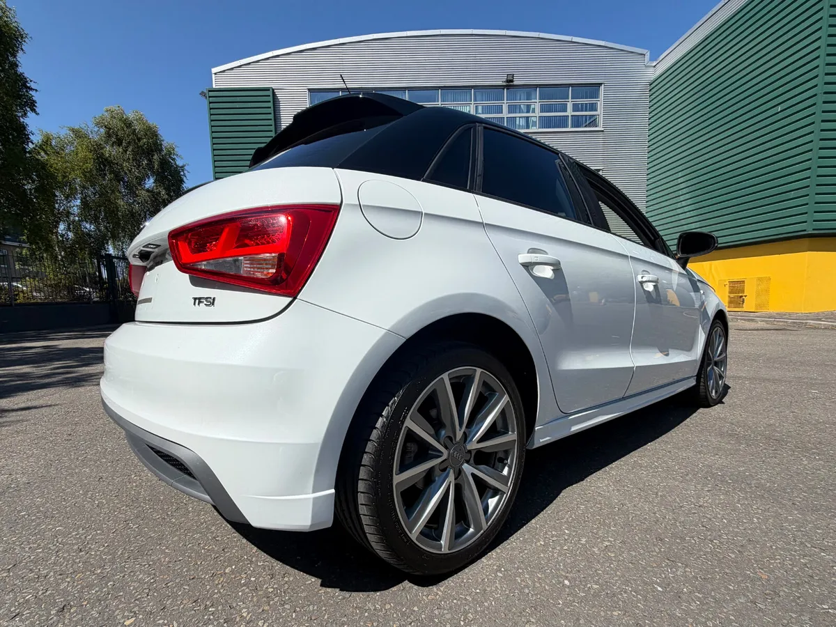Audi A1 1.4 TFSI DSG SLINE - Image 4