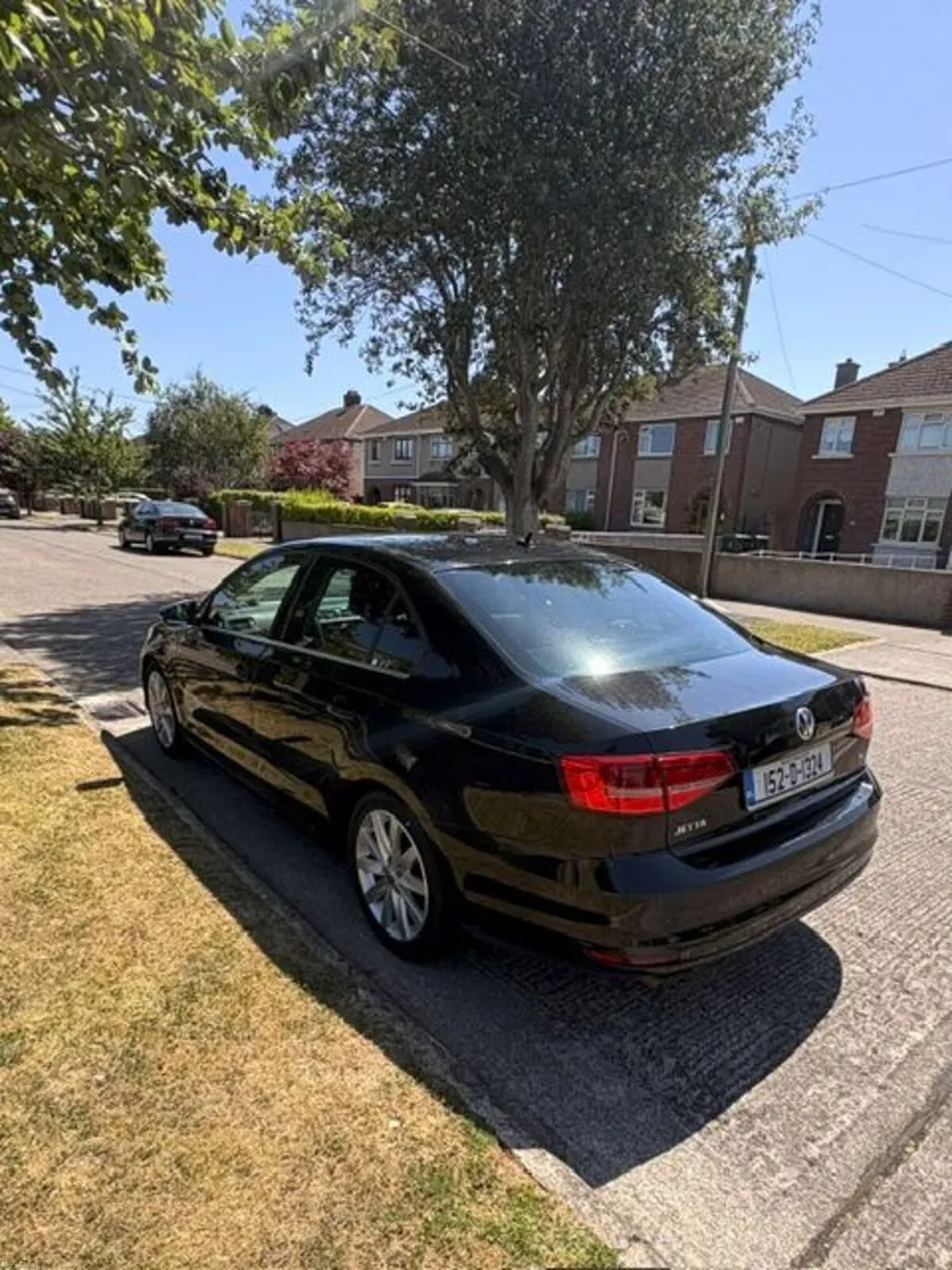 Volkswagen Jetta 2015 - Image 3