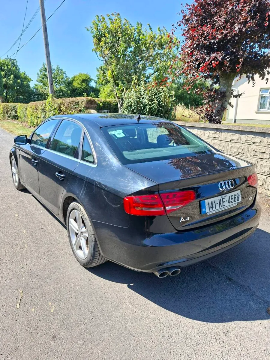 AUDI A4 2014 - Image 4