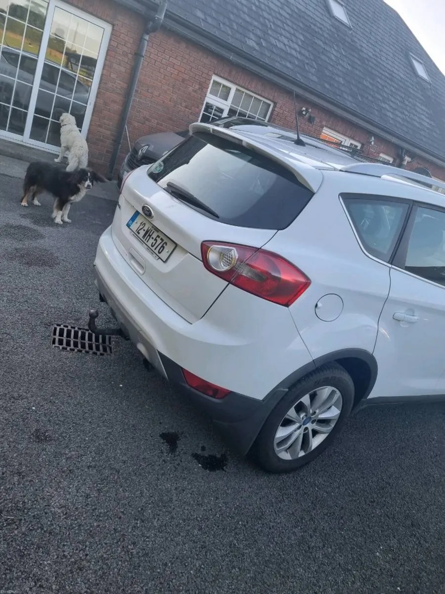Ford Kuga - Image 3