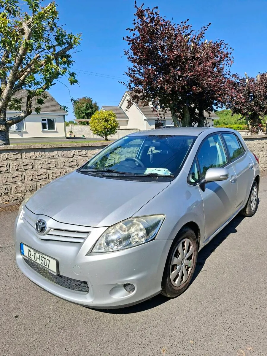 TOYOTA AURIS 2012 1.4 DIESEL ONLY 200KM - Image 2