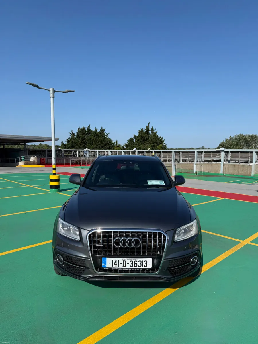 141 Audi Q5 2.0 TDI - QUATTRO S-LINE - Image 2