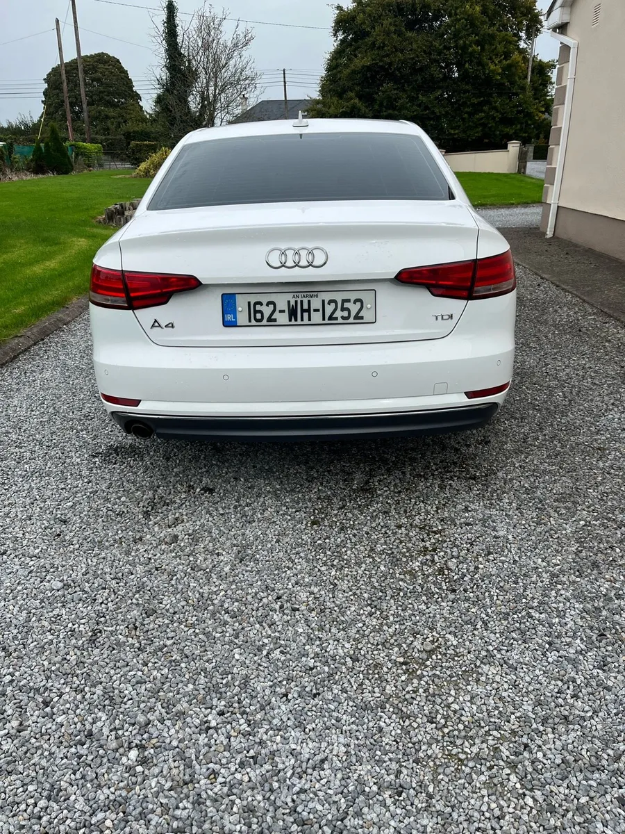 Audi A4 2016 - Image 4