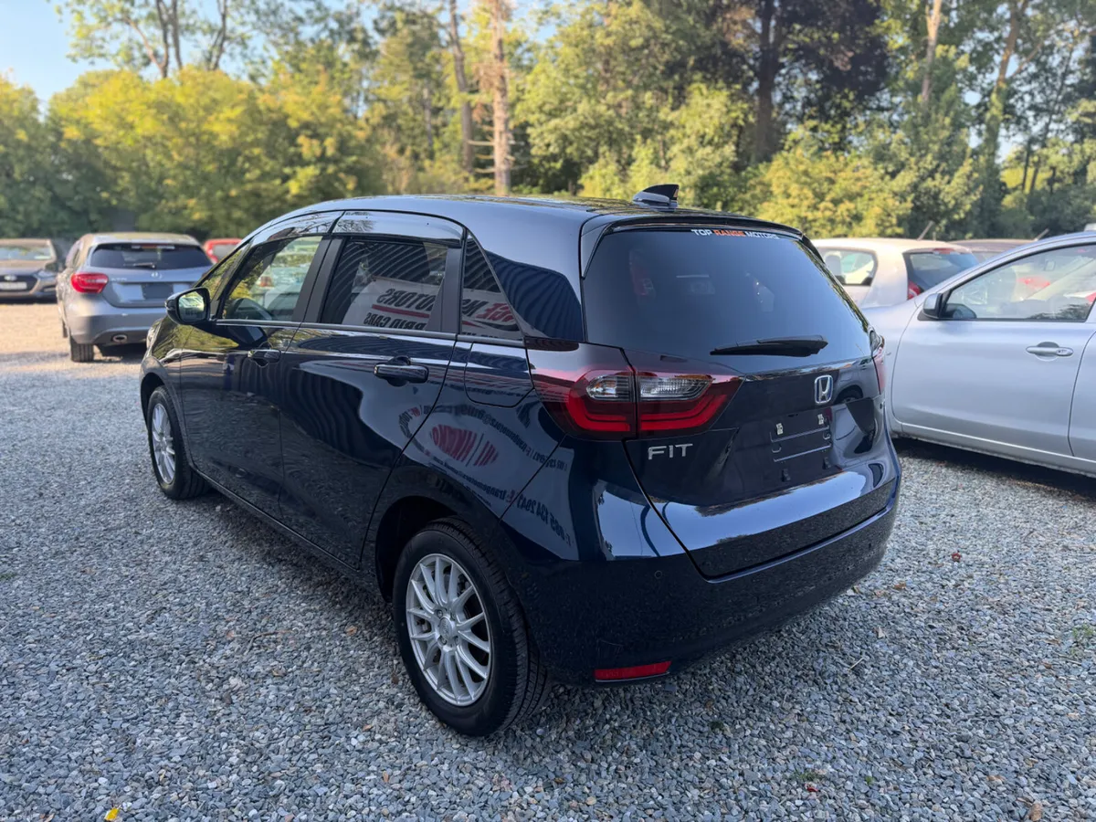 Honda Fit 2025 - Image 4