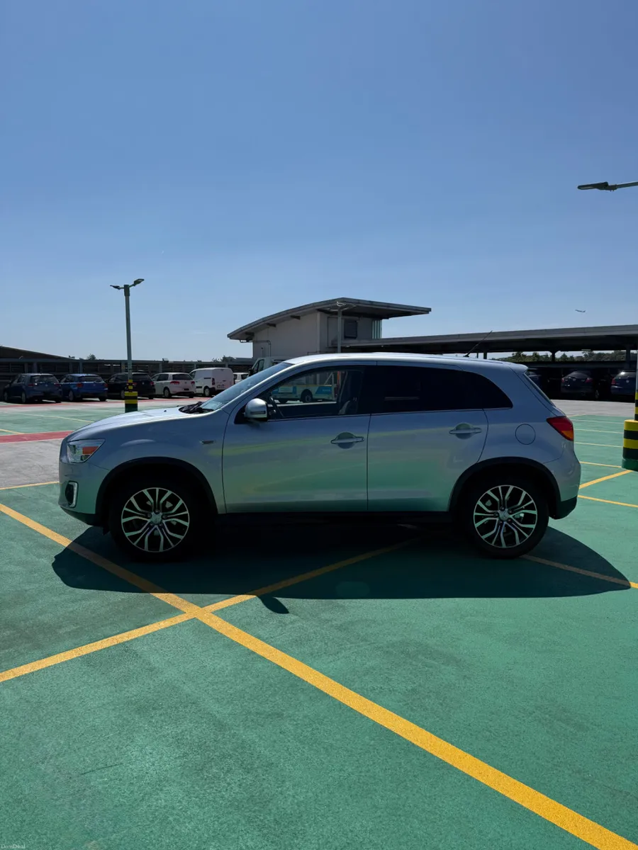 152 Mitsubishi ASX 1.6 Petrol - LOW MILEAGE - Image 4