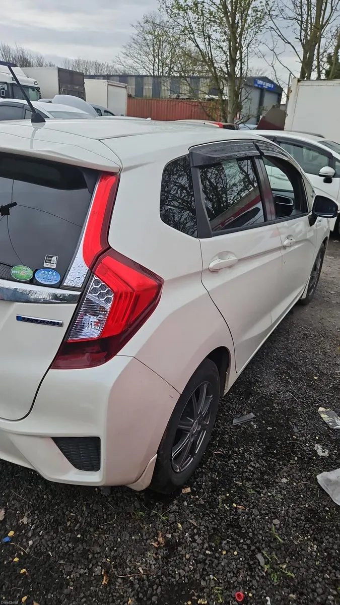 Honda Fit 2013 - Image 3