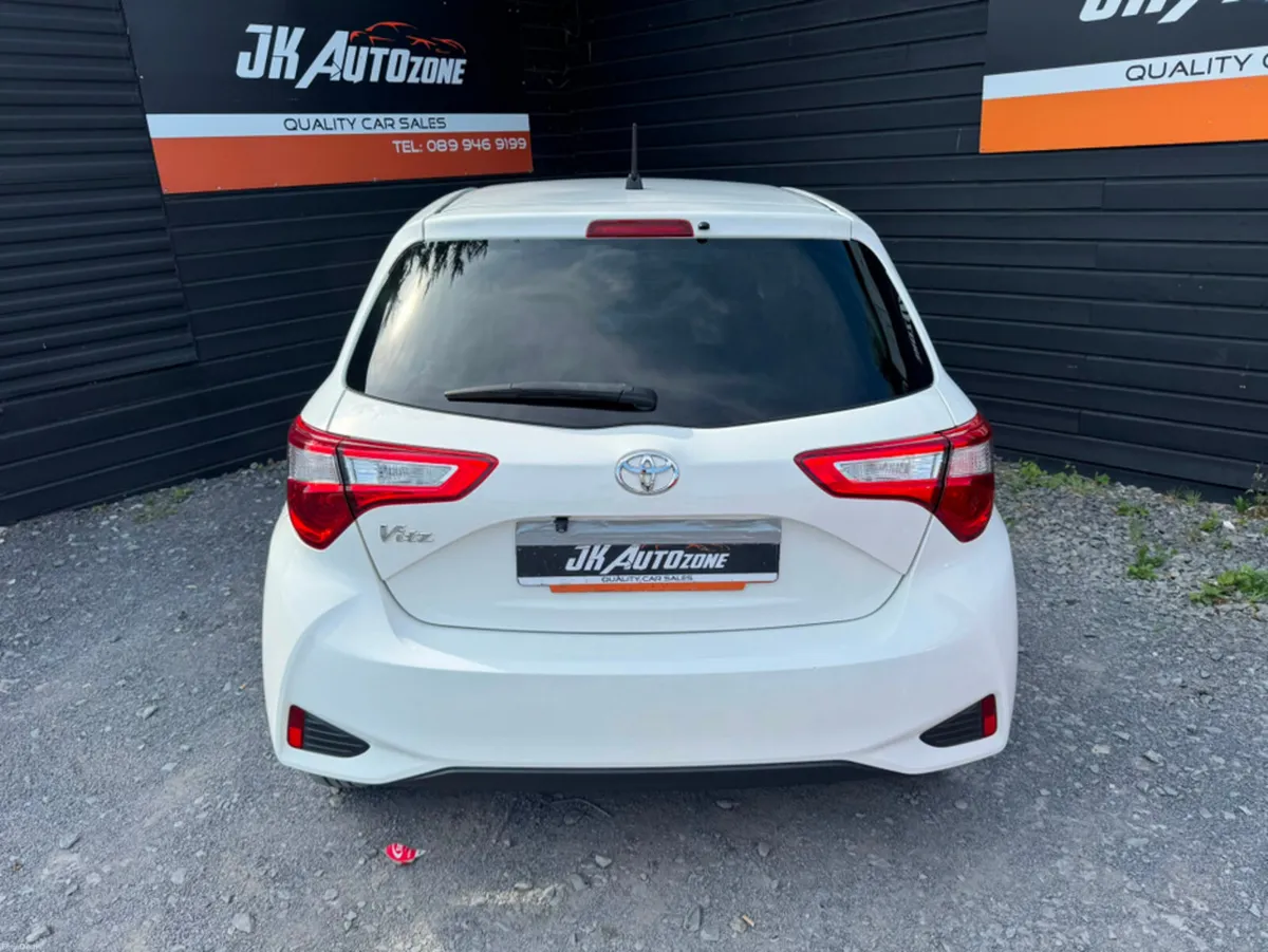 Toyota Yaris 1.0 VITZ AUTO 5DR - Image 5
