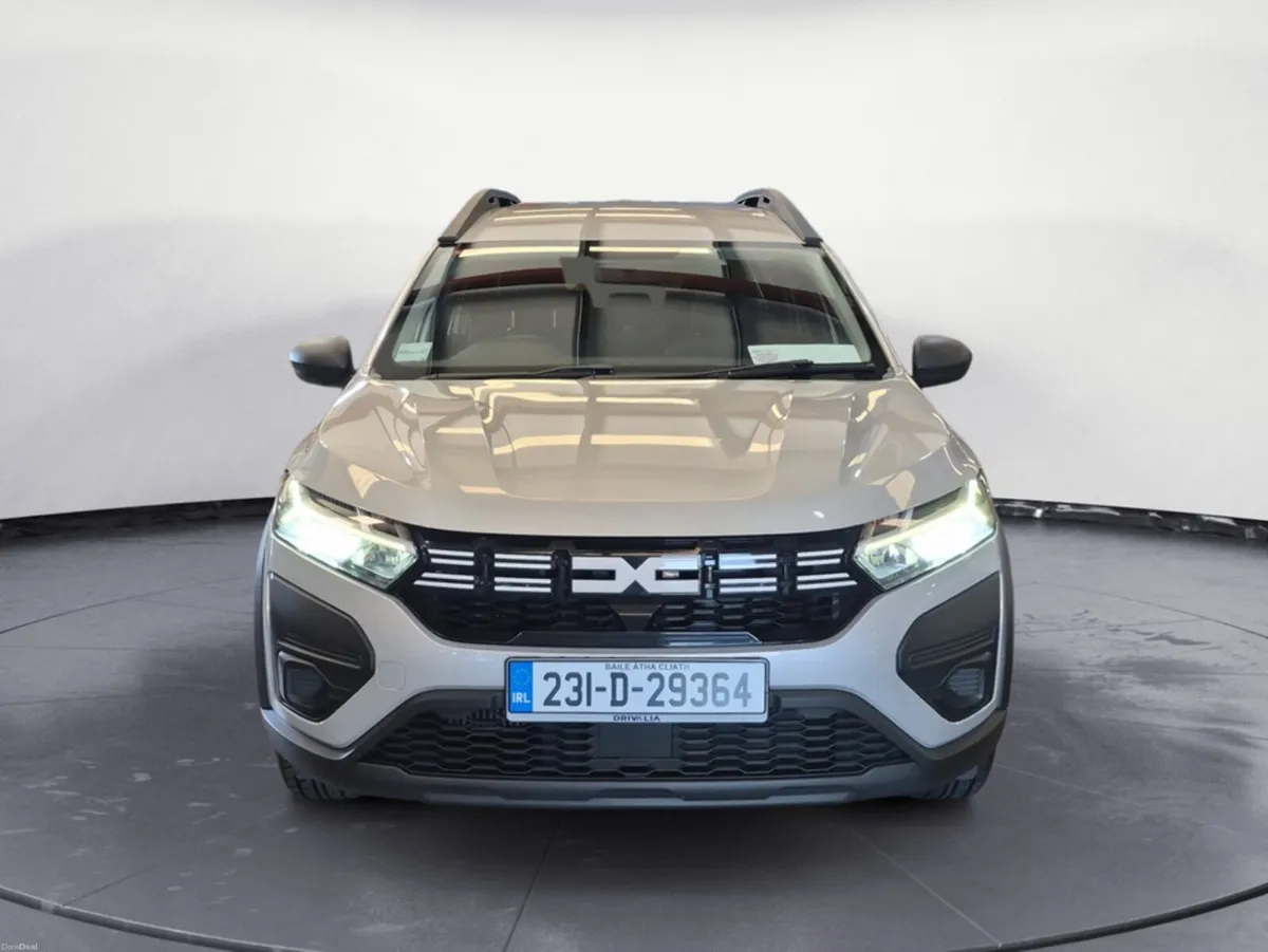 Dacia Jogger Essential TCE 110 1.0 Petrol - Image 2