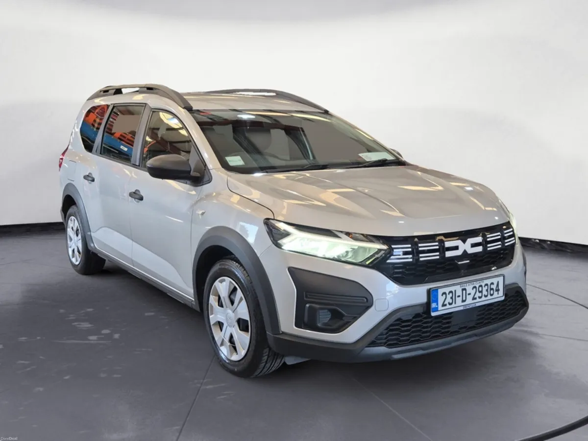 Dacia Jogger Essential TCE 110 1.0 Petrol - Image 3