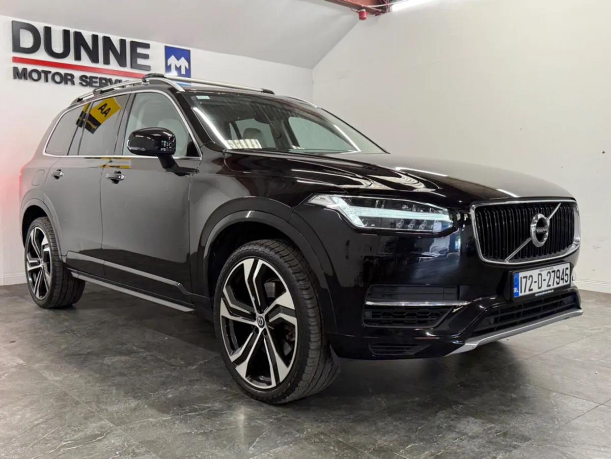 Volvo XC90 **T8 MOMENTUM **PRO MODEL **7 SEATS **2 - Image 4