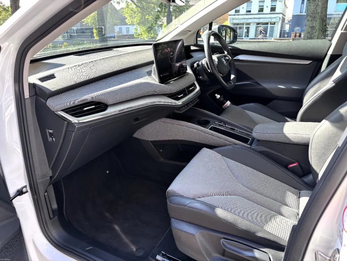 Skoda Enyaq 80 IV 5DR AUTO - Image 6