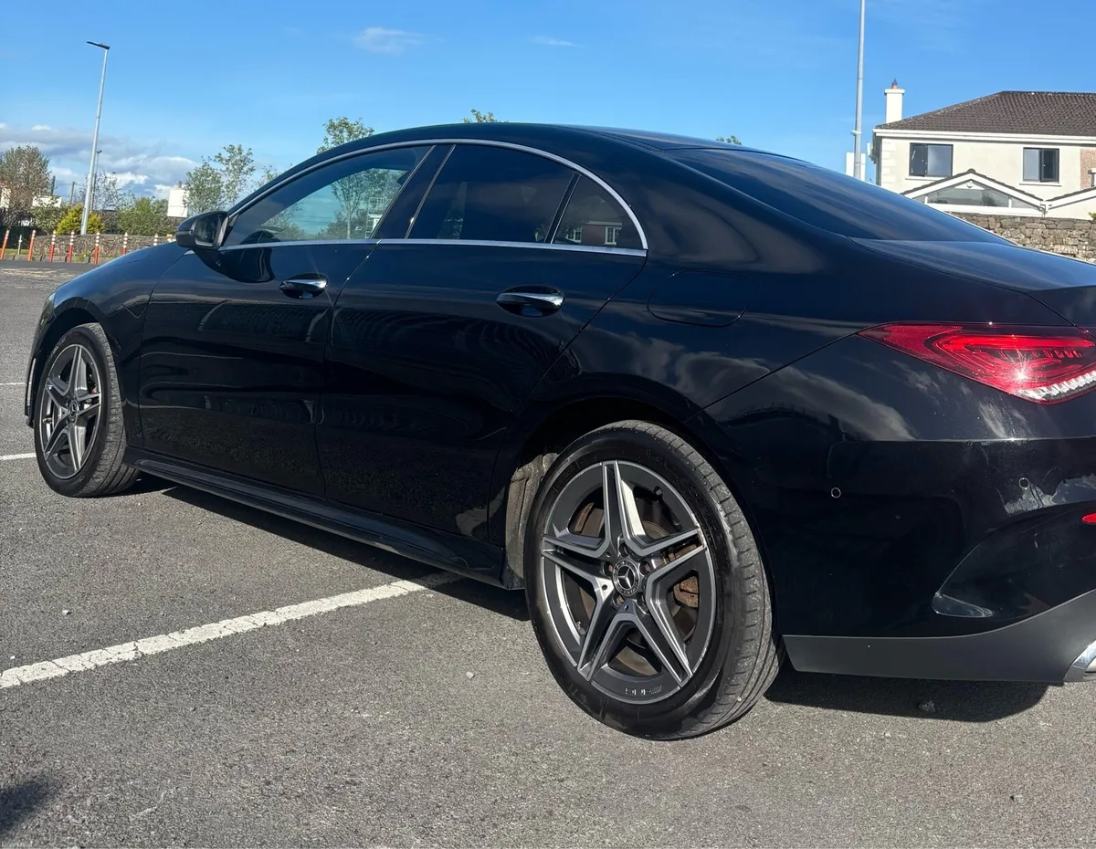 2022 Mercedes CLA 250e - Image 4