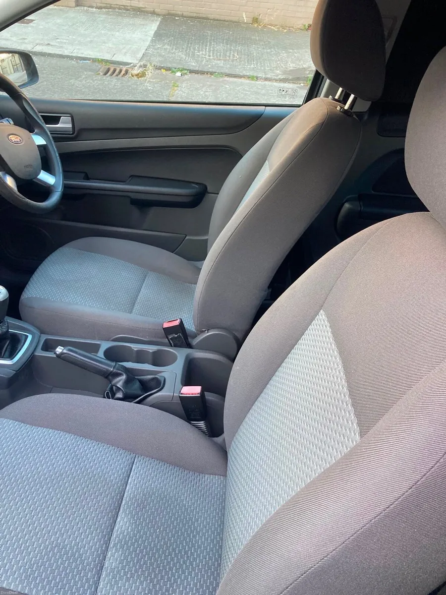 Ford focus van - Image 6