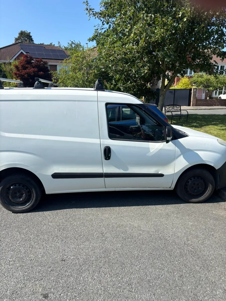 OPEL COMBO VAN - Image 4