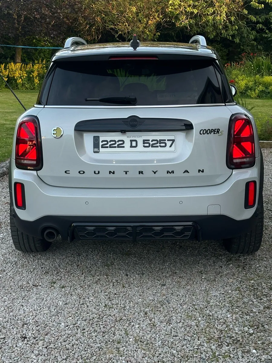 2022 Mini Countryman Cooper SE ALL4 Sport PHEV - Image 5