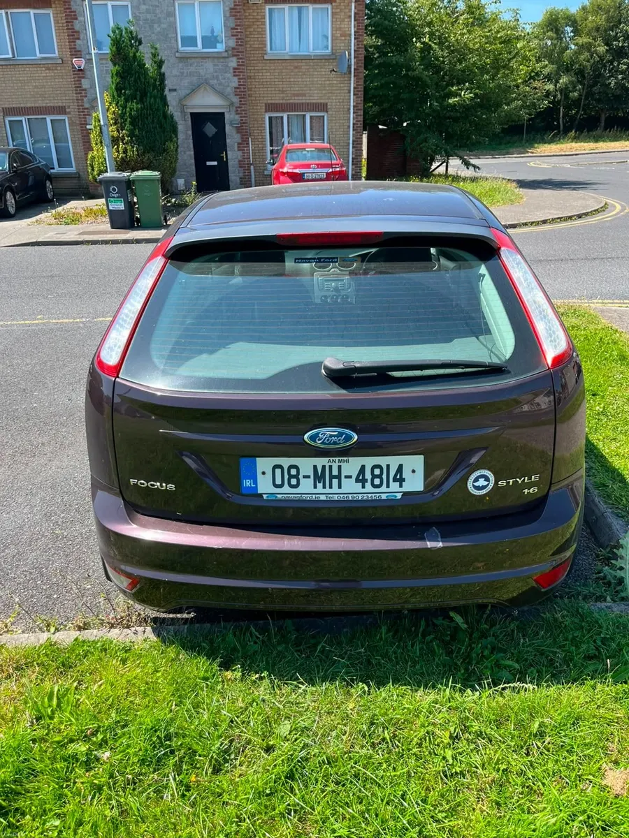 Ford Focus 2008 - Image 2