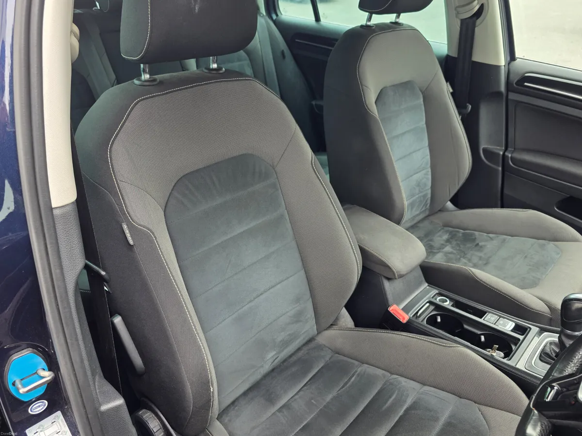 2015 Volkswagen Golf 1.4 TSI HIGHLINE AUTOMATIC - Image 4