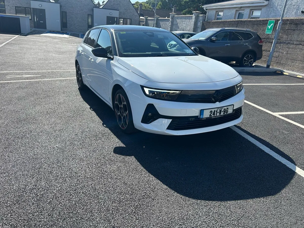 Opel Astra GS 1.2 Turbo Petrol 130PS - Image 1