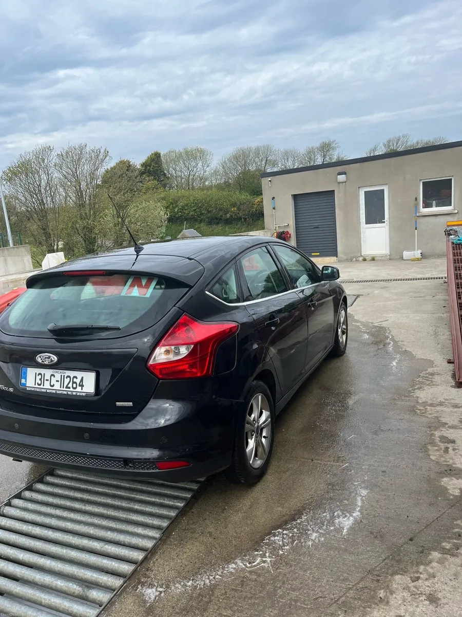 Ford Focus 1.6 - Image 2