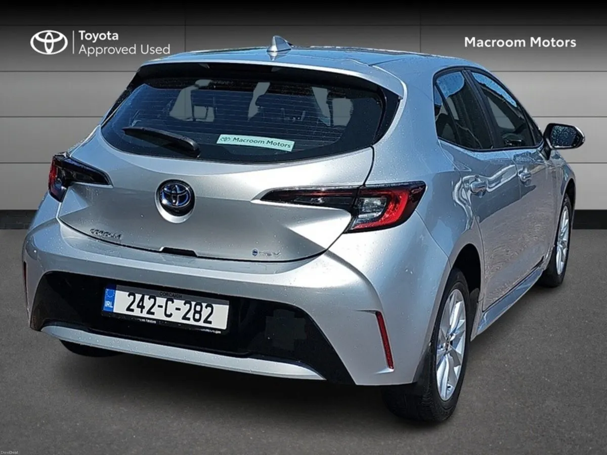 Toyota Corolla 1.8 - Image 2