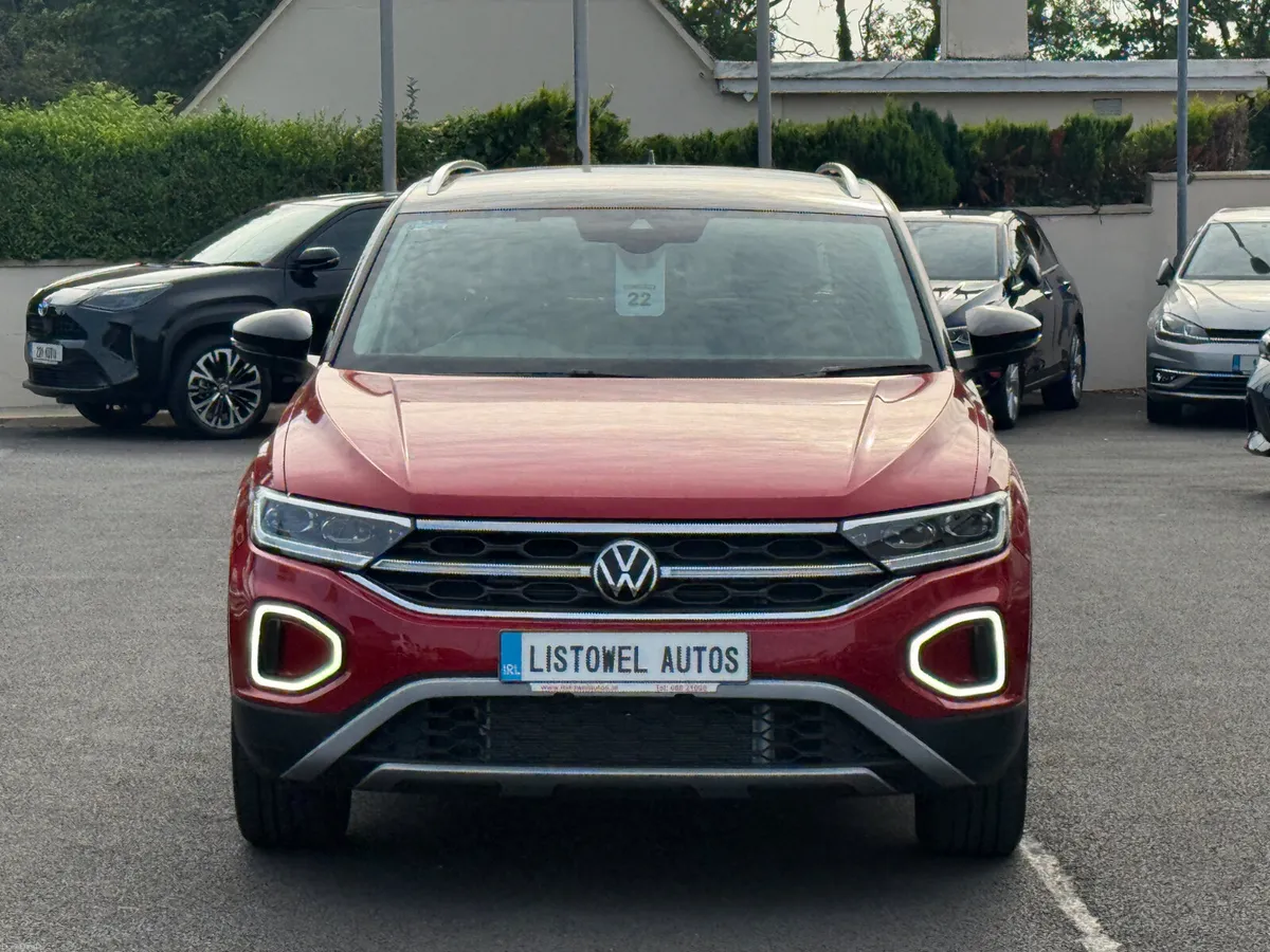 241 VW T-ROC STYLE 2.0 TDI AUTOMATIC 150BHP - Image 5