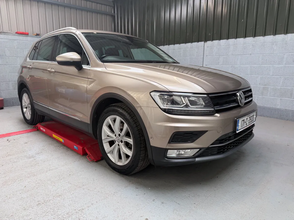 2017 VOLKSWAGEN TIGUAN       HIGHLINE ! - Image 2
