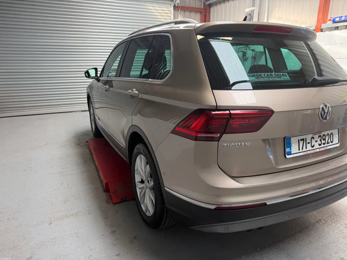 2017 VOLKSWAGEN TIGUAN       HIGHLINE ! - Image 6
