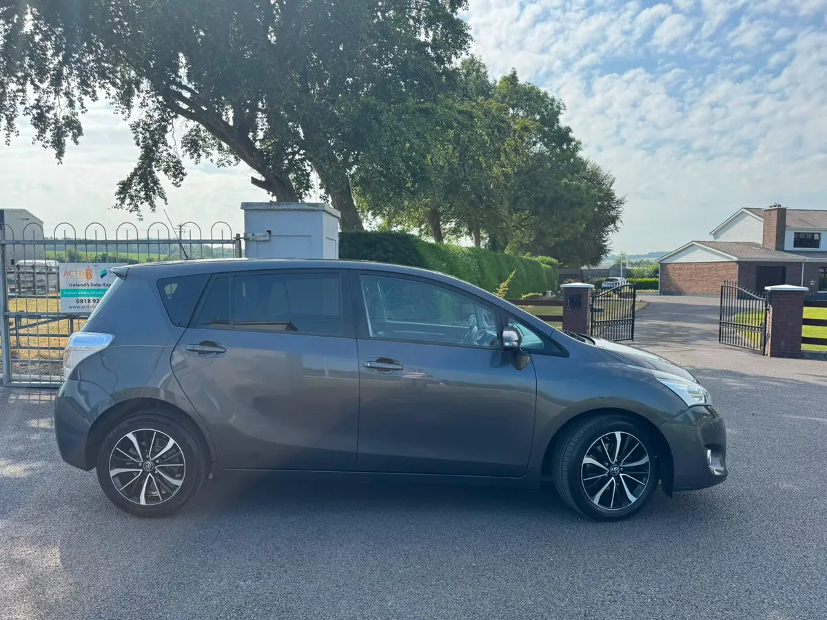 Toyota Verso Aura 7 Seater 2017 - Image 3