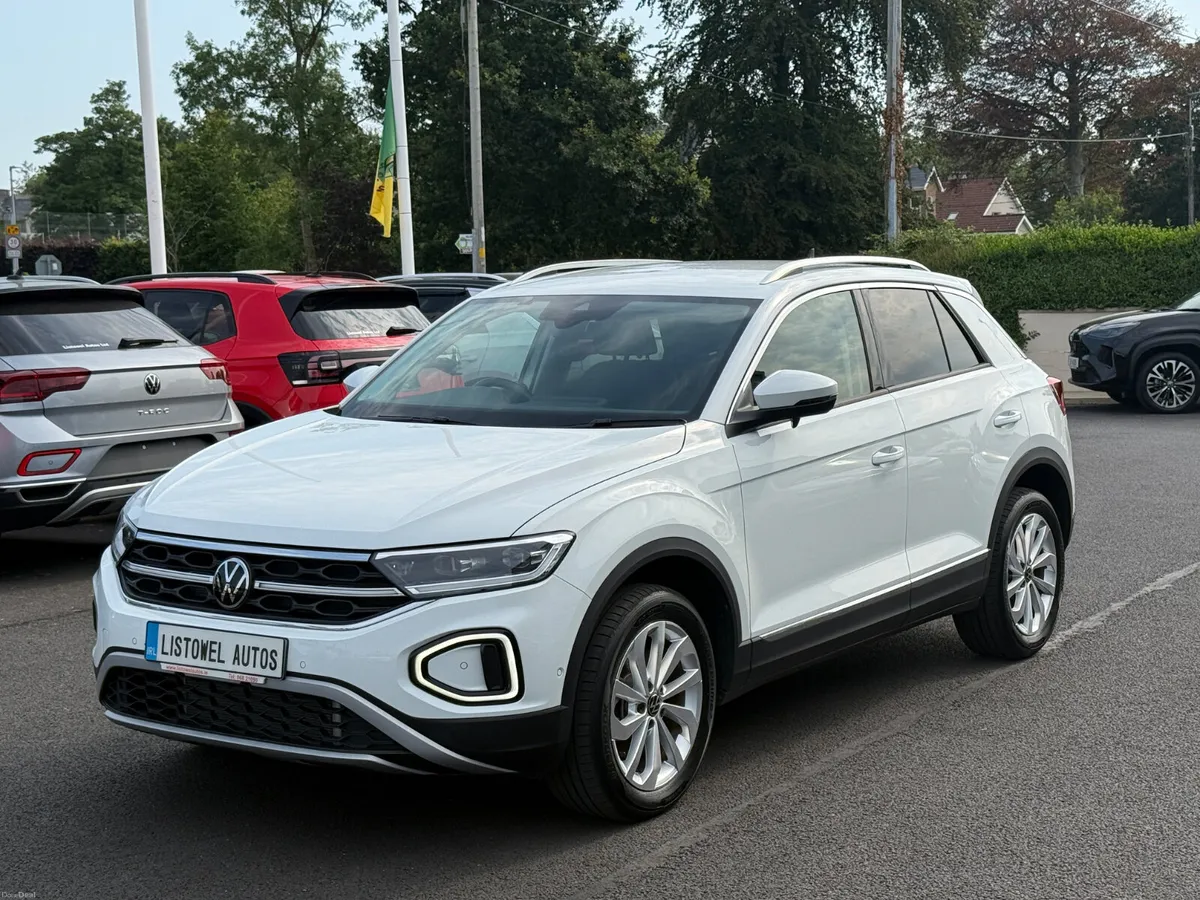 232 VW T-ROC STYLE 2.0 TDI 150BHP AUTOMATIC - Image 6