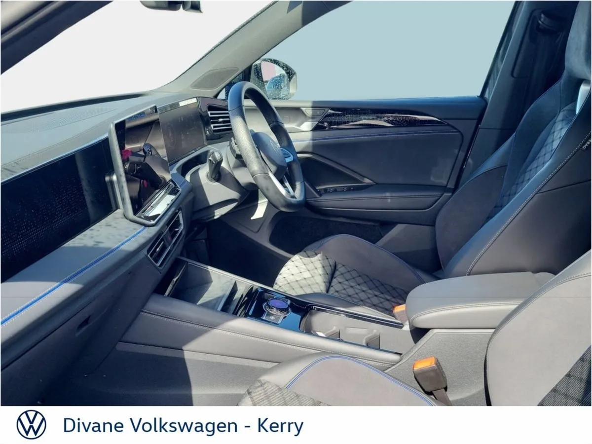 Volkswagen Tiguan R LINE 2.0 TDI 150 BHP AUOTMATIC - Image 4