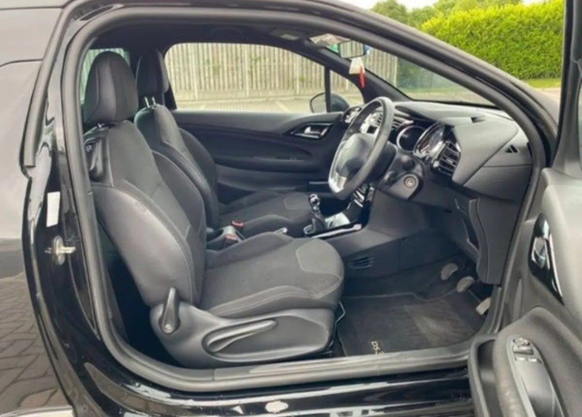 2015 Ds Ds3 - Image 4