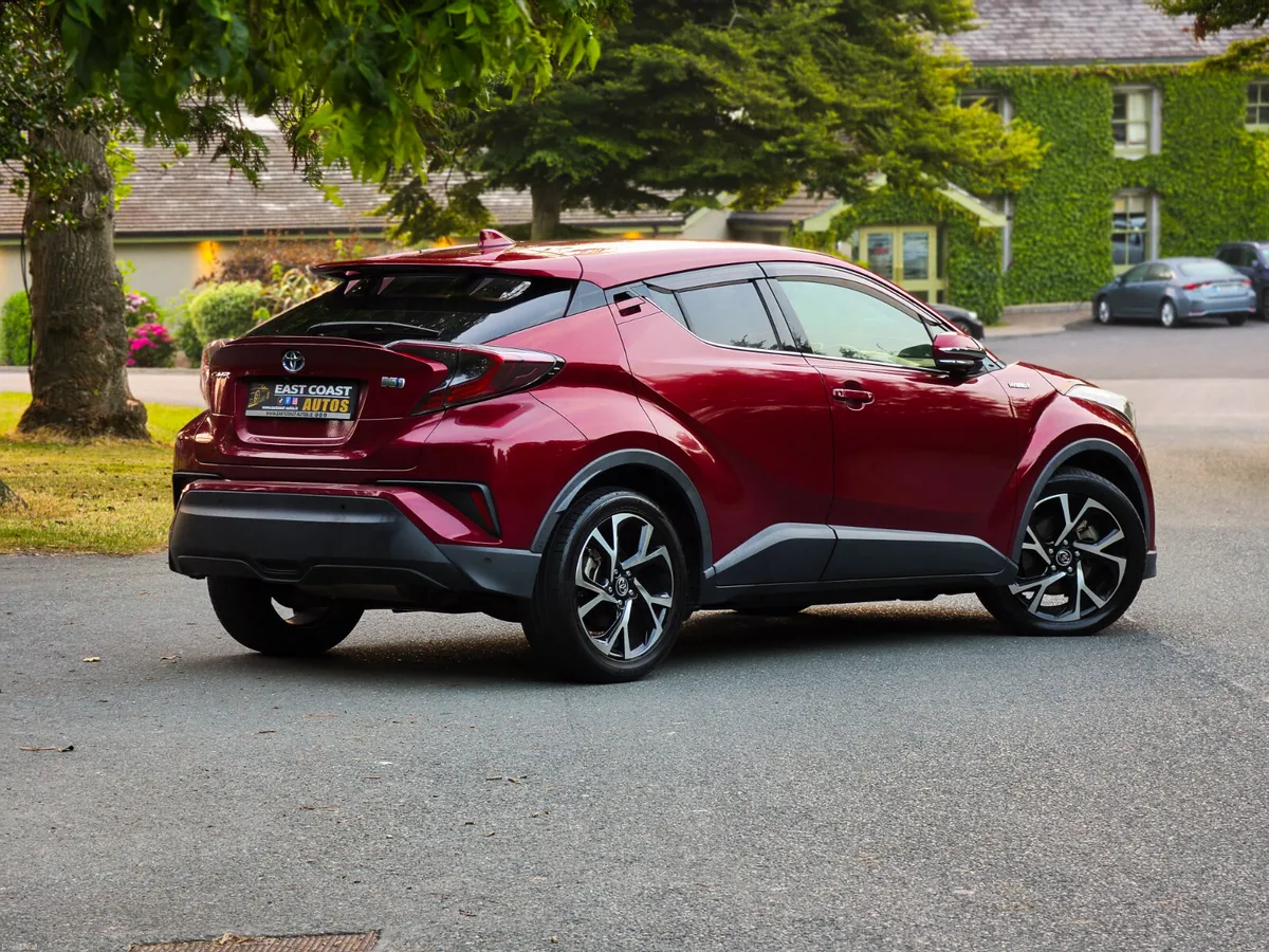 2017 Toyota CHR 1.8 Petrol Hybrid Automatic Sol - Image 3