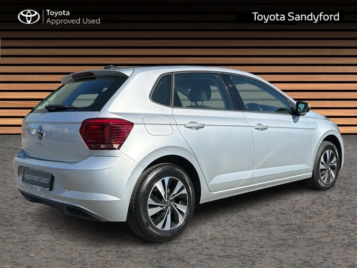 Volkswagen Polo COMFORTLINE 1.0 MANUAL 80HP // AIR - Image 2