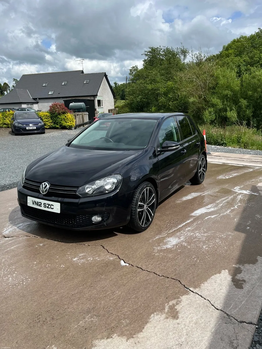 2012 Volkswagen Golf - Image 1