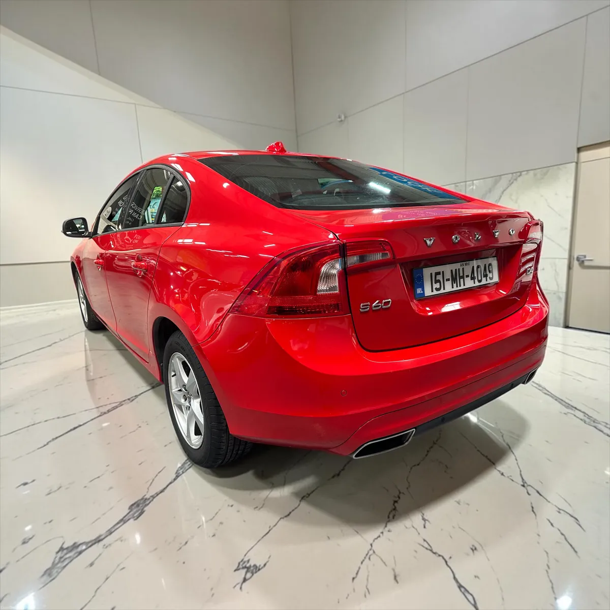 2015 Volvo S60 D4 (181hp) ES - Image 4