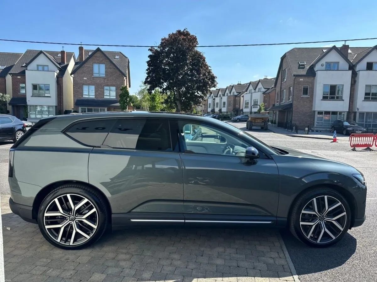 Volvo EX60 All New EX60 P10 AWD ULTRA--RANGE UP TO - Image 5
