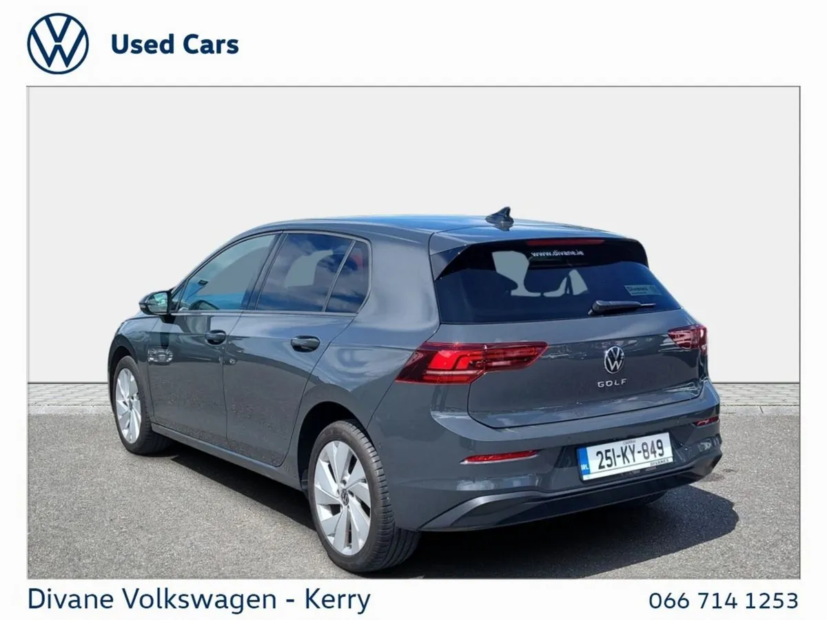 Volkswagen Golf EDITION 75 2.0 TDI 116HP - Image 3