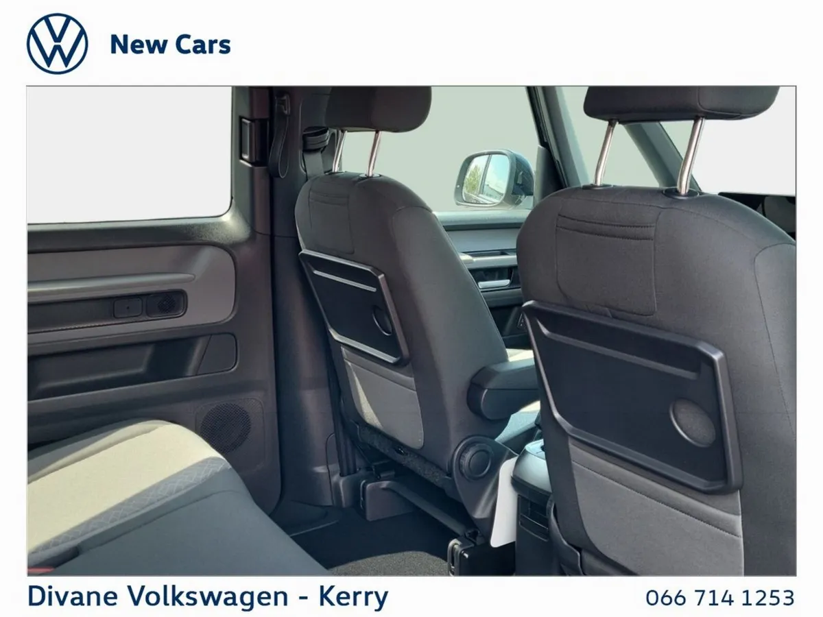 Volkswagen ID.Buzz 7 SEATER LIFE 280HP 86kWh BATTE - Image 4